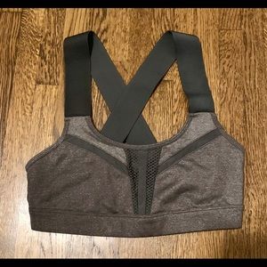ALO yoga size small grey sports bra